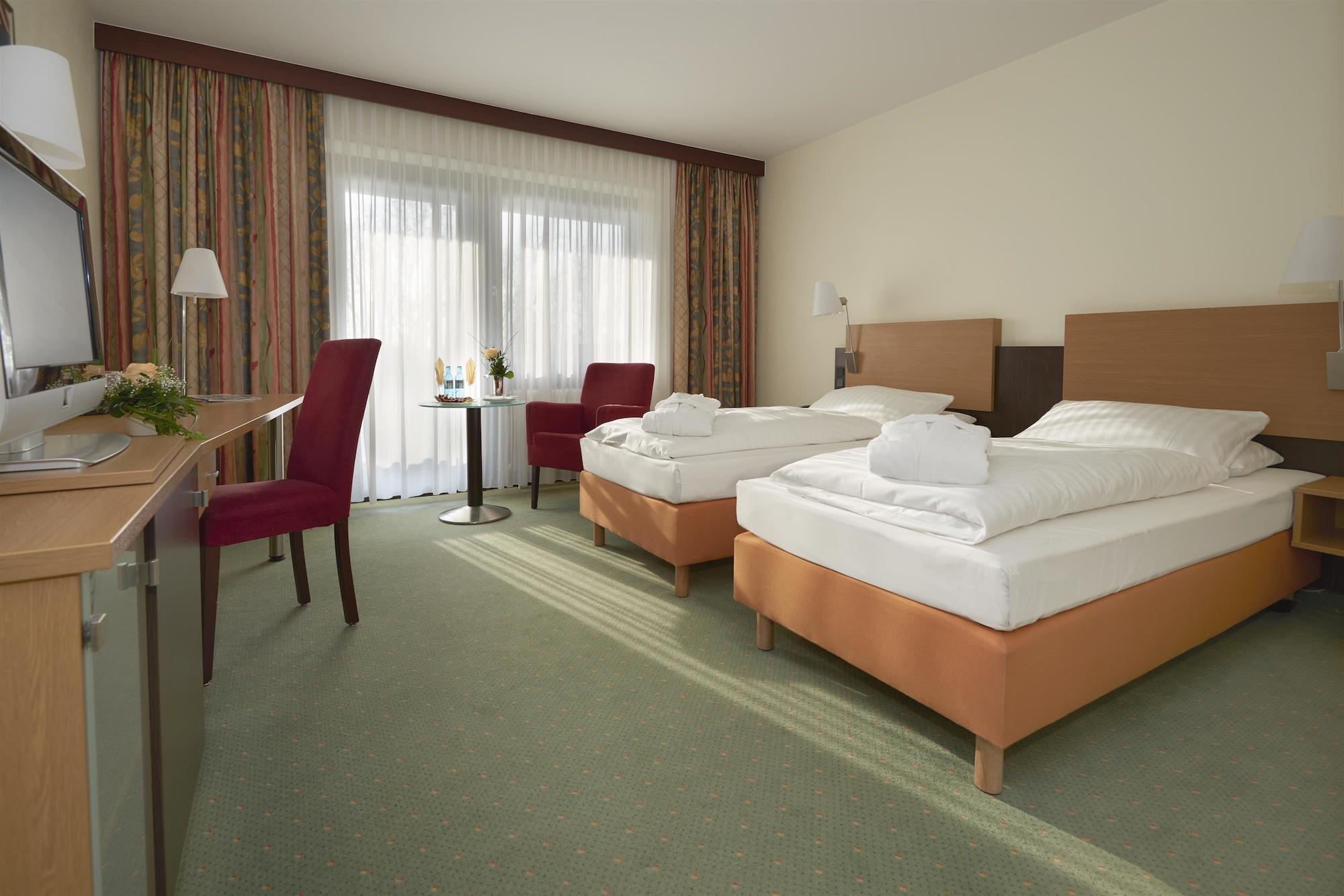 Parkhotel Frankfurt-Roedermark Rodgau Exterior foto